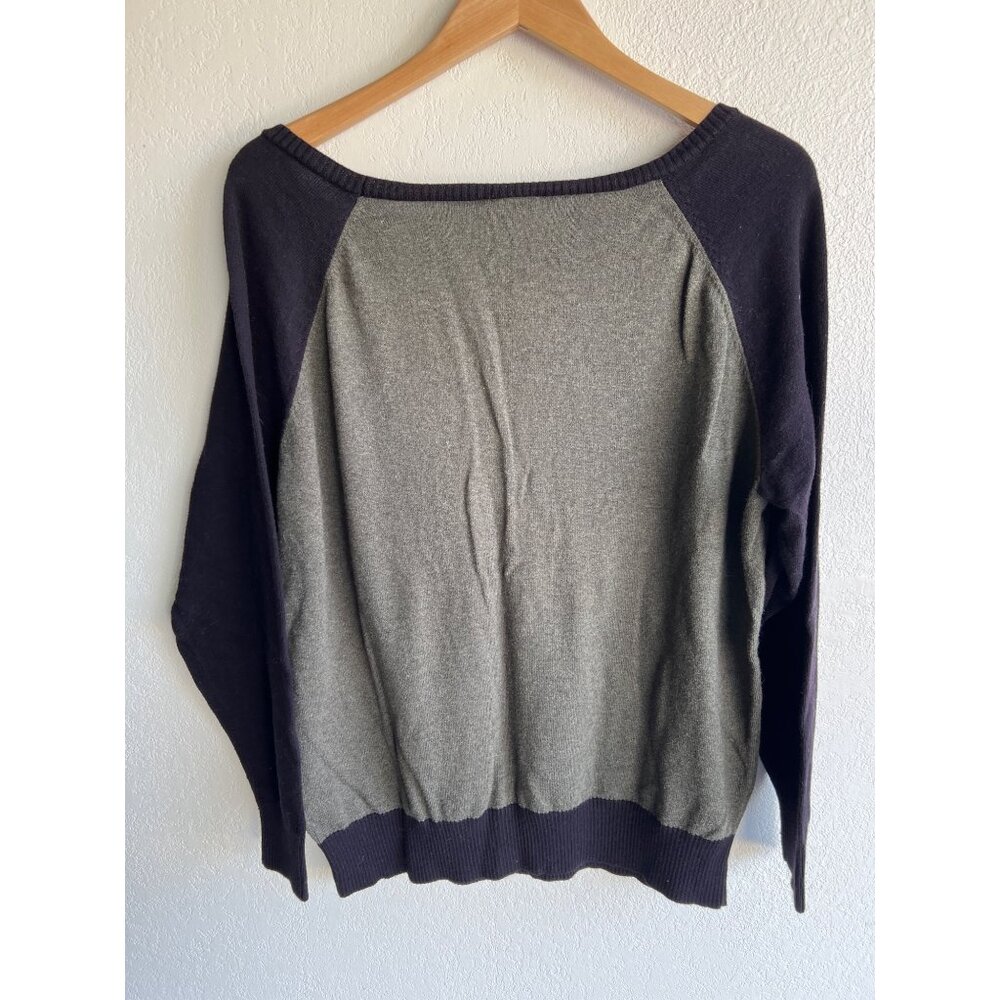 TORRID olive/black size 2/2X sweater LOVE - Picture 3 of 4